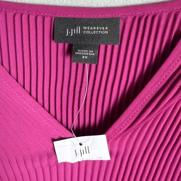 J. Jill Women’s Wearever Sunburst-Pleated Woven Top in Pink Boysenberry size 2X - Picture 6 of 10